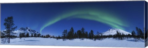Framed Panoramic view of the Aurora Borealis over Nova Mountain Wilderness, Norway Print