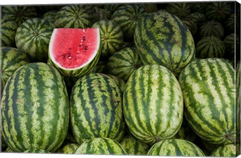Framed UAE, Abu Dhabi Watermelon at the market Print