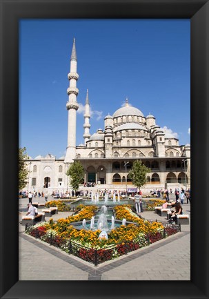 Framed Turkey, Istanbul The Exterior Of Yeni Cami Mosque Print