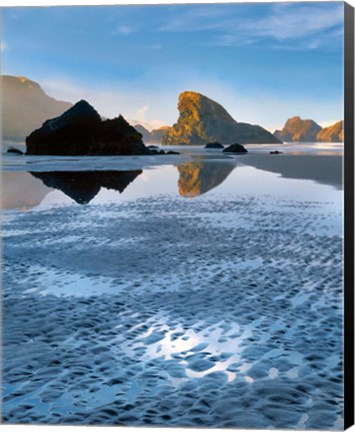 Framed Morning Light On Rocks At Meyers Beach, Oregon Print