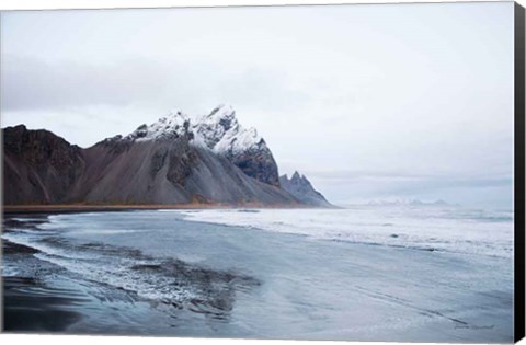 Framed Vestrahorn Print