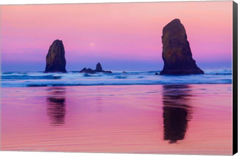 Framed Oregon, Bandon Sunrise On Beach Sea Stacks Print