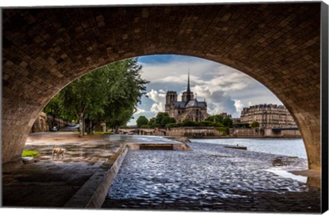 Framed Chien et Notre Dame Print