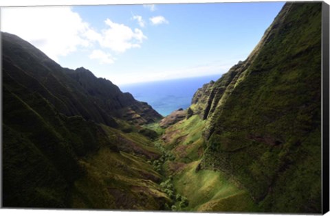 Framed Na Pali Coast State Wilderness Park, Kauai, Hawaii Print