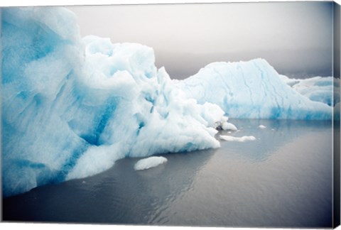 Framed Icebergs floating on water, Columbia Glacier, Prince William Sound, Alaska, USA Print