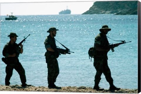 Framed U.S. Navy Special Forces (S.E.A.L.) Team Patroling Beach Print