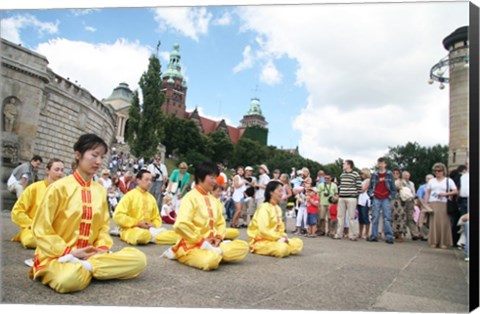 Framed Falun Dafa in Szczecin, Poland August 2007 Print