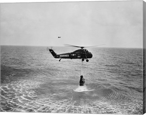 Framed Marine helicopter lifting the astronaut spacecraft out of the Ocean Print