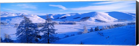 Framed Snow covered valley in winter, Manor Valley, Scottish Borders, Scotland Print