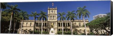 Framed Facade of a government building, Aliiolani Hale, Honolulu, Oahu, Honolulu County, Hawaii, USA Print