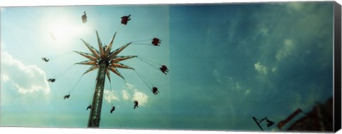 Framed Low angle view of a park ride, Brooklyn Flyer Ride, Luna Park, Coney Island, Brooklyn, New York City, New York State, USA Print