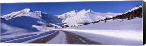 Framed Canada, Alberta, Banff National Park, icefield, road Print