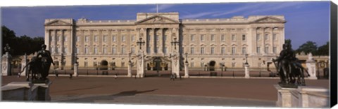 Framed View Of The Buckingham Palace, London, England, United Kingdom Print