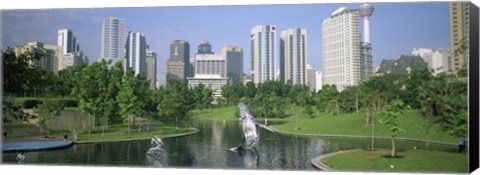 Framed Park In The City, Petronas Twin Towers, Kuala Lumpur, Malaysia Print