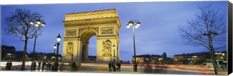 Framed Tourists walking in front of a monument, Arc de Triomphe, Paris, France Print