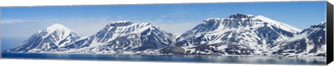 Framed Ocean with a mountain range in the background, Bellsund, Spitsbergen, Svalbard Islands, Norway Print