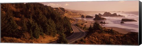 Framed Highway along a coast, Highway 101, Pacific Coastline, Oregon, USA Print