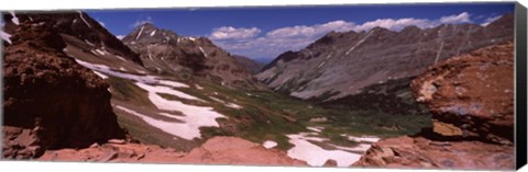 Framed Rock formations, Maroon Bells, West Maroon Pass, Crested Butte, Gunnison County, Colorado, USA Print