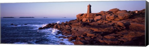 Framed Lighthouse on the coast, Ploumanach Lighthouse, Cote De Granit Rose, Cotes-D&#39;Armor, Brittany, France Print