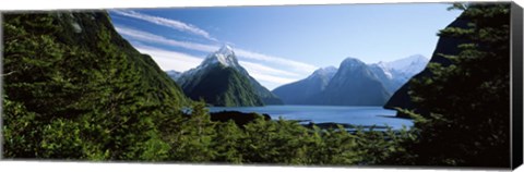 Framed Milford Sound, Fiordland National Park, New Zealand Print