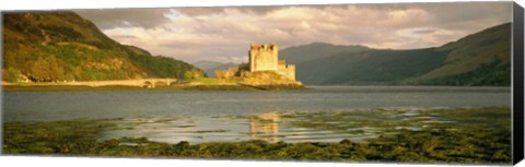 Framed Eilean Donan Castle Highlands Scotland Print