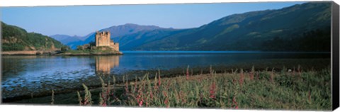 Framed Eilean Donan Castle &amp; Loch Duich Scotland Print