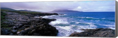 Framed (Traigh Luskentyre ) Sound of Taransay (Outer Hebrides ) Isle of Harris Scotland Print