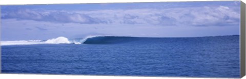 Framed Waves in the sea, Indonesia Print