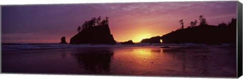 Framed Silhouette of seastacks at sunset, Second Beach, Washington State Print