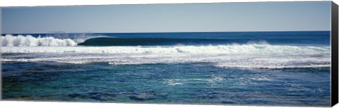 Framed Wave splashing in the sea Print