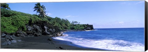 Framed Tide on the beach, Black Sand Beach, Hana Highway, Waianapanapa State Park, Maui, Hawaii, USA Print