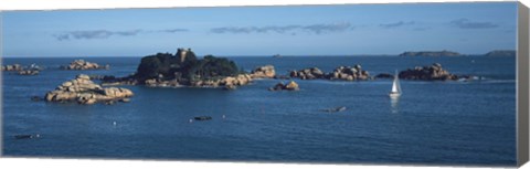 Framed Castle at the coast, Costaeres Castle, Cote de Granit Rose, Ploumanach, Perros-Guirec, Cotes-D&#39;Armor, Brittany, France Print