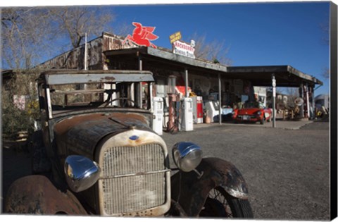 Framed Rusty car at old Route 66 visitor centre, Route 66, Hackberry, Arizona, USA Print