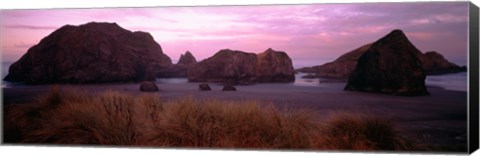 Framed Rock formations on Myers Creek Beach, Oregon Print