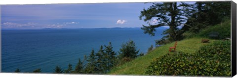 Framed Old red chair near the sea, Strait of Juan de Fuca, San Juan Islands, Whidbey Island, Island County, Washington State, USA Print