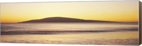 Framed Island in the pacific ocean, Hawaii, USA Print