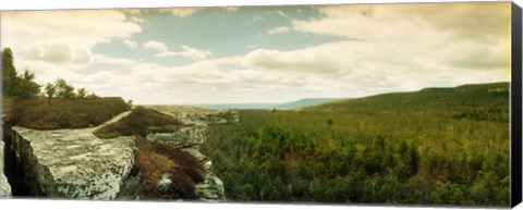 Framed Gertrude's Nose hiking trail in Minnewaska State Park, Catskill Mountains, New York State, USA Print