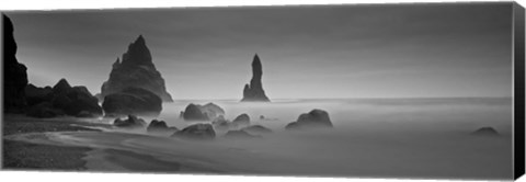 Framed Vik Pano 2 Print