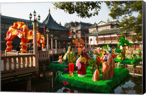 Framed Garden decorations by Mid-Lake Pavilion Teahouse, Yu Yuan Gardens, Shanghai, China Print