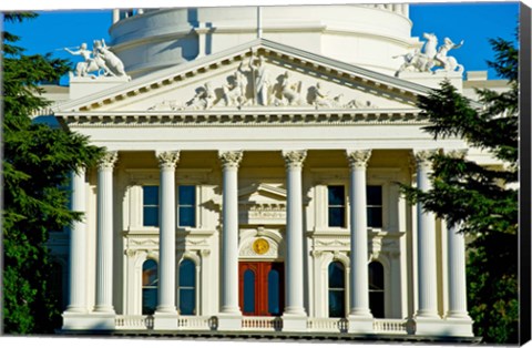 Framed Facade of the California State Capitol, Sacramento, California Print