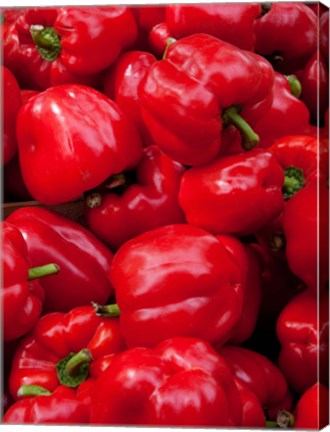 Framed Red bell peppers for sale at weekly market, Arles, Bouches-Du-Rhone, Provence-Alpes-Cote d&#39;Azur, France Print