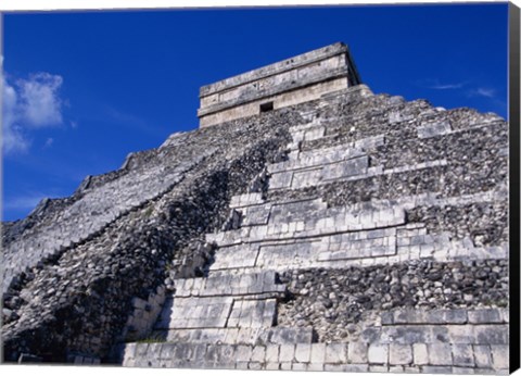 Framed El Castillo Chichen Itza up close Print