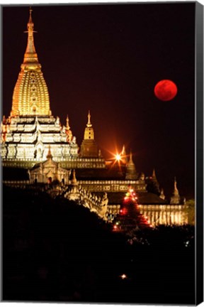 Framed Asia, Myanmar, Bagan, moon rising over Ananda temple Print