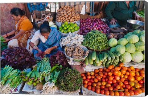 Framed Selling fruit in local market, Goa, India Print