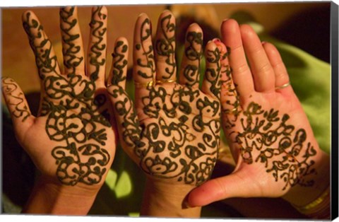 Framed Woman&#39;s Palm Decorated in Henna, Jaipur, Rajasthan, India Print