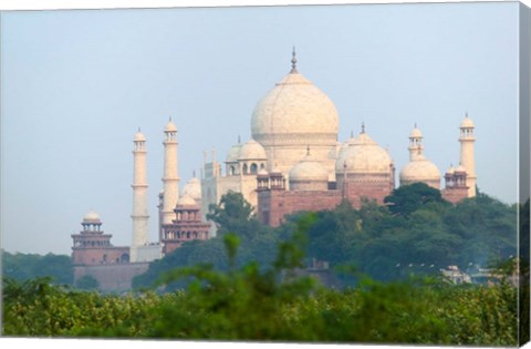 Framed Taj Mahal (UNESCO World Heritage site), Agra, India Print