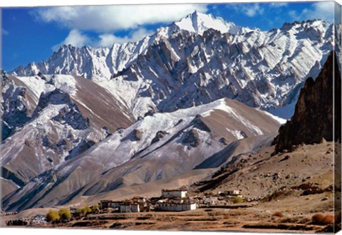 Framed India, Ladakh, Bodh Kharbu, Srinagar-Leh road Print