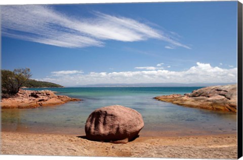 Framed Honeymoon Bay, Coles Bay, Freycinet NP, Australia Print