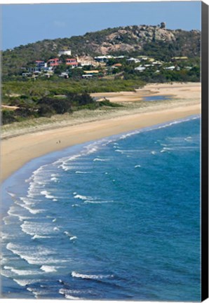 Framed Australia, Whitsunday, Bowen, King&#39;s Beach coastline Print