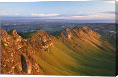 Framed Te Mata Peak, Hawkes Bay, North Island, New Zealand Print